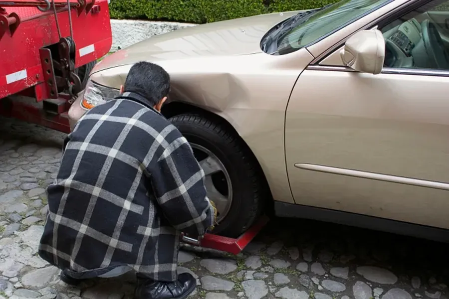 Mobile Tire Repair Solutions For Roadside Flats in Santa Rosa, TX